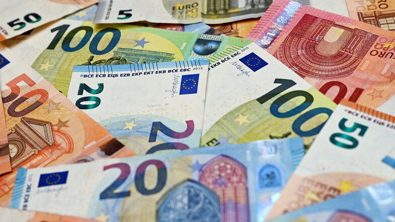 Die "Wirtschaftsweisen" regen eine Reform der Schuldenbremse an, die der Bundesregierung jährlich einige Milliarden Euro Kreditspielraum bringen könnte.