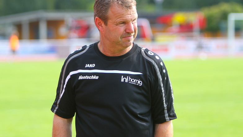 Thomas Hentschel verlässt die Trainerbank bei Budissa Bautzen.