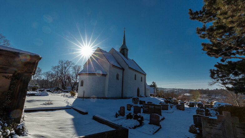 Die Kapelle St. Martin bei traumhaftem Winterwetter.