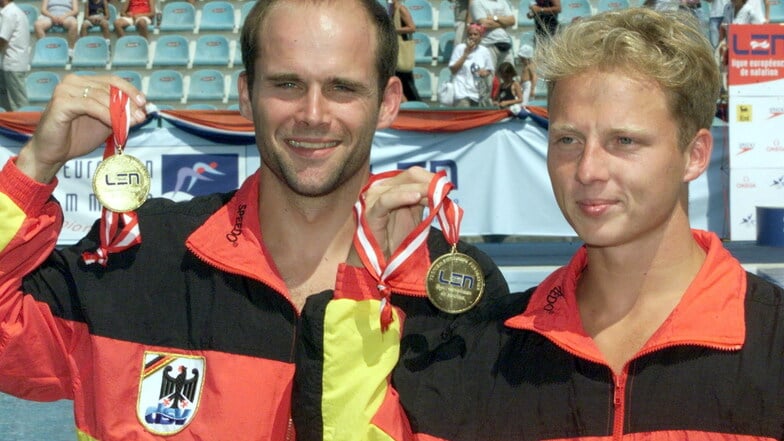 Der Dresdner Jan Hempel (l.) war der beste deutsche Wasserspringer, gewann zwei Olympiamedaillen und gilt dennoch als eine der tragischsten Figuren im Sport. 2022 machte er öffentlich, dass er von seinem Trainer Werner Langer über Jahre hinweg sexuell missbraucht wurde. Hempels Klubkollege Heike Meyer (r.)  holte mit Hempel Olympiabronze und gewann zwei EM-Titel.