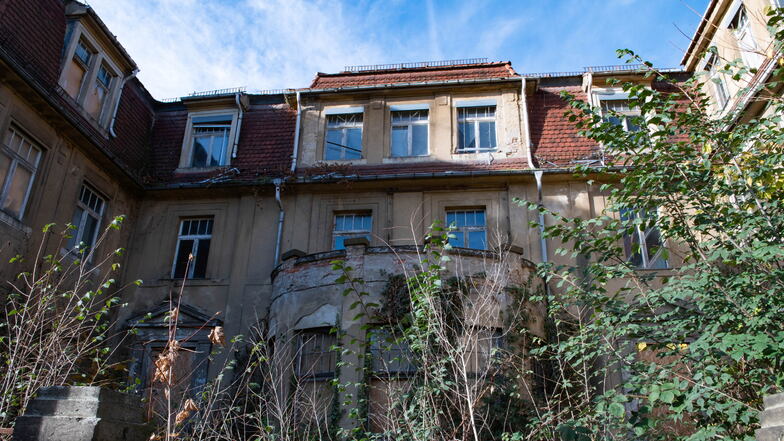 Poliklinik-Ruine in Großenhain: Grünes Licht für "Villa Mozartallee"