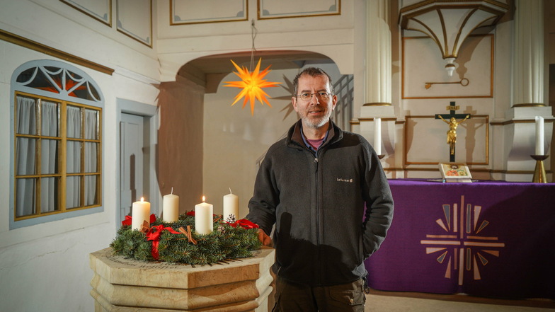 Auch Pfarrer Joachim Rasch aus Großdrebnitz hat ein solches Weihnachtsfest, wie es in diesem Jahr bevorsteht, noch nicht erlebt. Für seine Gemeinde hat er am Heiligen Abend 25 Gottesdienste geplant.