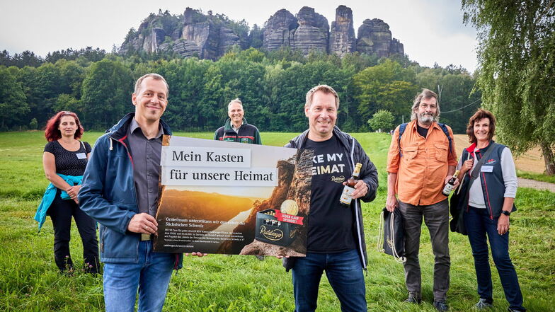 Am Pfaffenstein im August: Michaela Neuenhaus-Eckardt, Stefan Meinel, Uwe Borrmeister, Marco Domogalski, Rainer Reichstein, Micaela Lindheimer (v.l.n.r.).