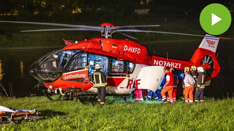 Ein Hubschrauber flog die schwer verletzte Frau am Sonntagabend von den Elbwiesen in Rathen in eine Dresdner Klinik.