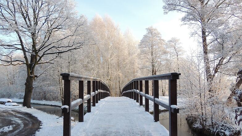 Erleben Sie einen Winter-Spaziergang in klirrender Kälte und sanfter Natur.