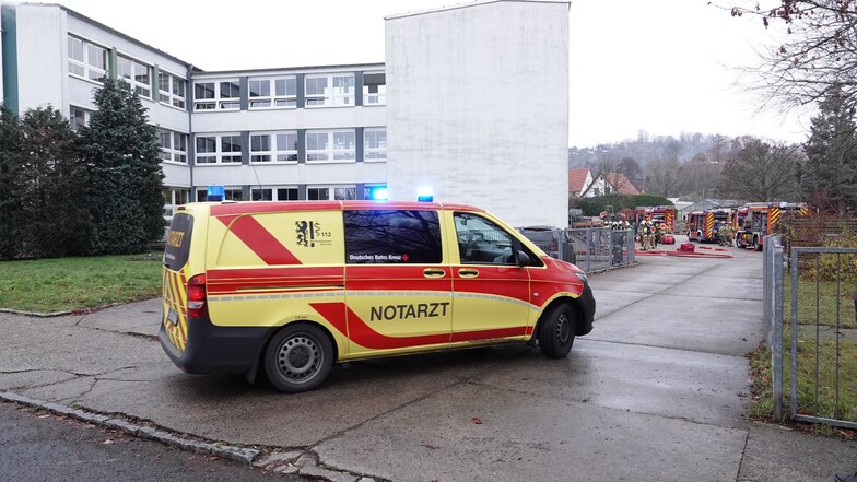 Feuerwehreinsatz an Dresdner Oberschule