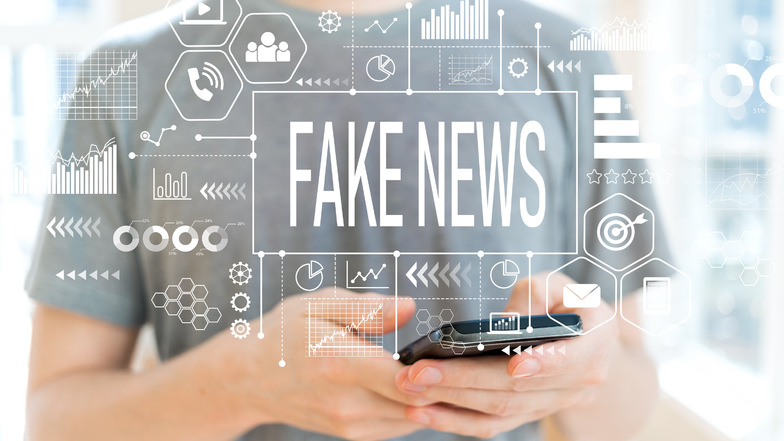 Im Netz kursieren mittlerweile ganz gezielt-manipulierte Nachrichten. Fake-News sind längst eine gefährliche mediale Waffe.