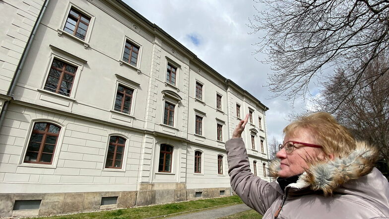 Cornelia Urban kann ihre Schwiegermutter derzeit nicht besuchen. Aufgrund mehrerer Cooronafälle ist im Altenheim an der Zittauer Weberkirche erneut ein Besuchsverbot verhängt.