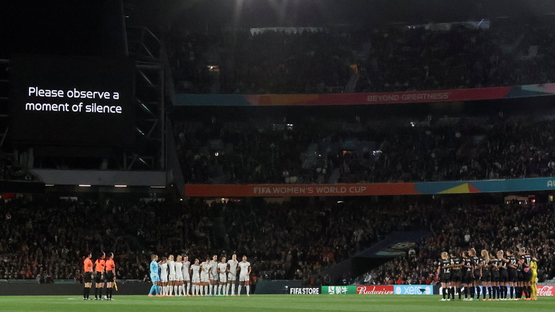 Schweigeminute zum WM-Anpfiff: Gewalttat erschüttert Neuseeland
