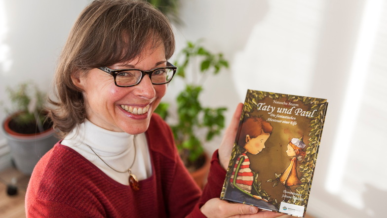 Natascha Sturm gab 2016 ihr erstes Kinderbuch "Taty und Paul" heraus. Inzwischen sind in ihrem Verlag vier eigene und drei Bücher weiterer Autorinnen erschienen.