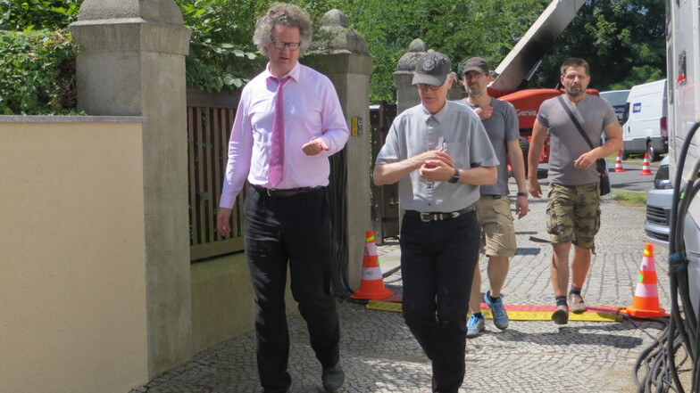 Regisseur Florian Henckel von Donnersmarck mit seiner Crew in Görlitz. Er sah sich auch das Schlesische Museum an - wo es auch um Vorfahren seiner Familie geht.