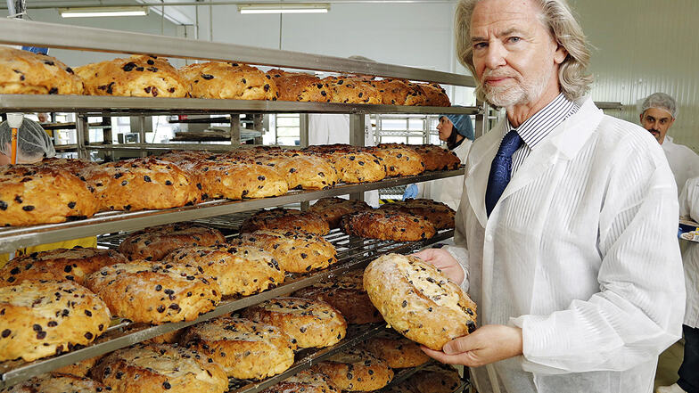 Hermann Bühlbecker (70) übernahm 2014 Dr. Quend. Mittlerweile ist der Dresdner Stollenbäcker eine Rosine in seiner Lambertz-Gruppe aus 25 Süßwarenfirmen mit 4.000 Beschäftigten.