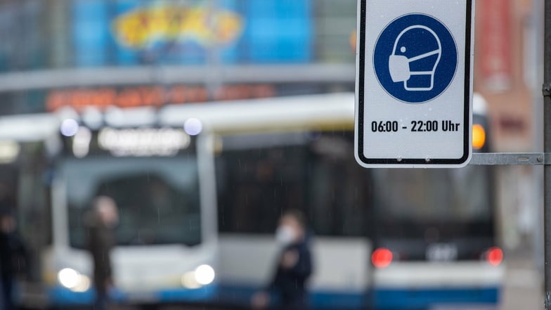 In Bayern wird zum 10. Dezember die Maskenpflicht im Öffentlichen Personennahverkehr abgeschafft.