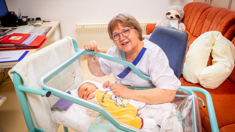 86 Kinder sind bis 28. Februar in Riesa geboren worden. Theodor - hier gemeinsam mit Schwester Ilka - ist eines davon.
