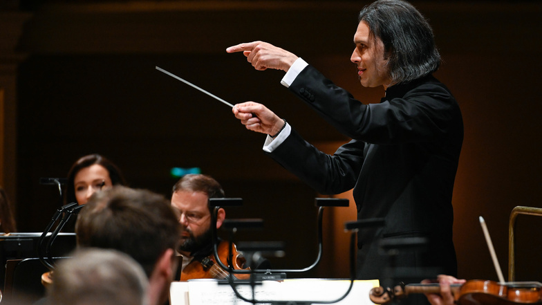 Vladimir Jurowski - Dirigent bei der »Variation«: Sonderkonzert am Vorabend der Internationalen Schostakowitsch Tage Gohrisch