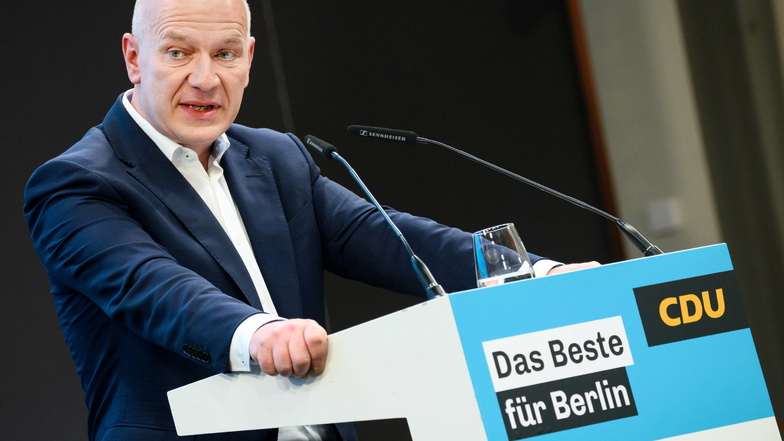 Kai Wegner (CDU), designierter Regierender Bürgermeister von Berlin, spricht beim Landesparteitag der Berliner CDU.