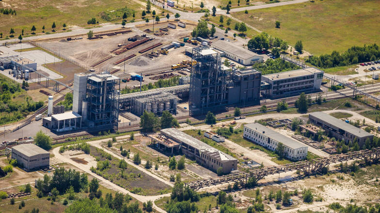 Die Siliziumfabrik in Schwarze Pumpe – hier 2015 – erhält einen neuen Eigentümer sowie einen neuen Produktionsauftrag.
