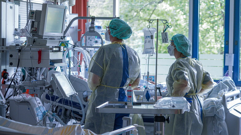 Die Krankenhäuser im Landkreis Bautzen beklagen steigende Ausgaben bei sinkenden Einnahmen. Sie fordern eine kostendeckende Finanzierung.
