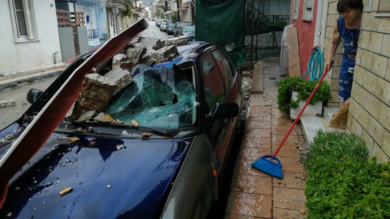 Tote und schwere Schäden in Griechenland