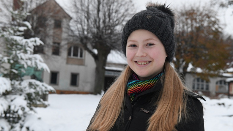 Emily Herdt ist in Freital geboren und in Hartha aufgewachsen. Sie und zehn andere Jugendliche aus Sachsen sind kürzlich ins Stipendium gestartet.