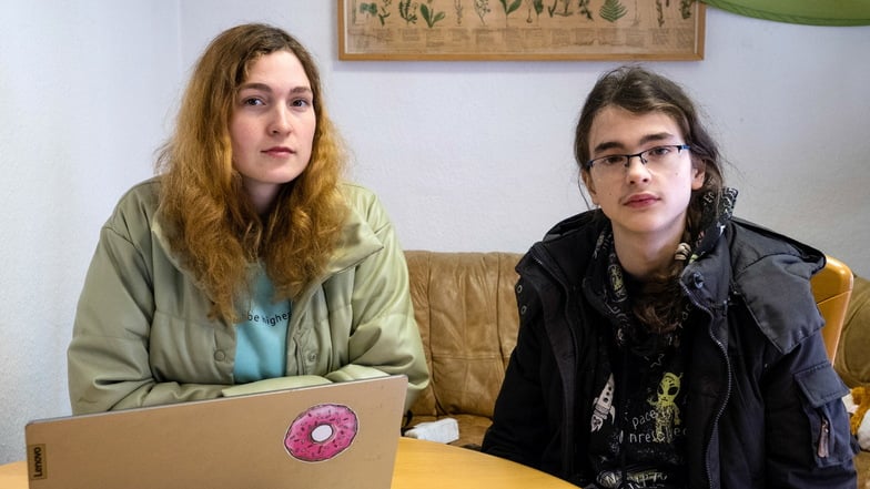 Maria Kalmykova und ihr Bruder Wanja Kalmykov sind am Wochenende in Görlitz eingetroffen. Das Wichtigste für sie gerade: die Verbindung in die Heimat.