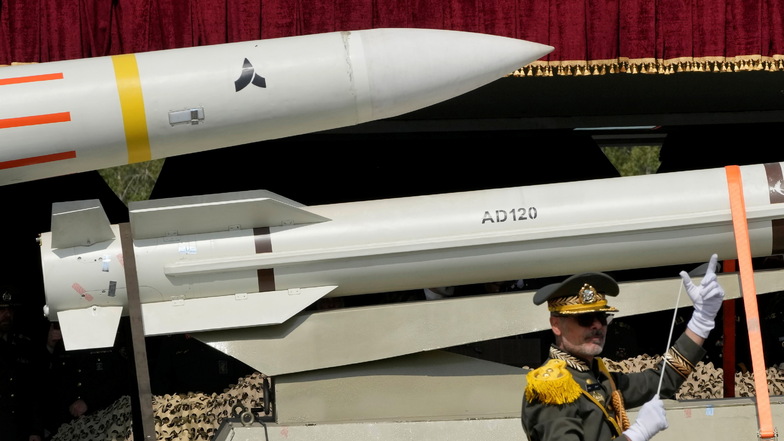 Krieg im Nahen Osten: Iran will keine Atomwaffen bauen