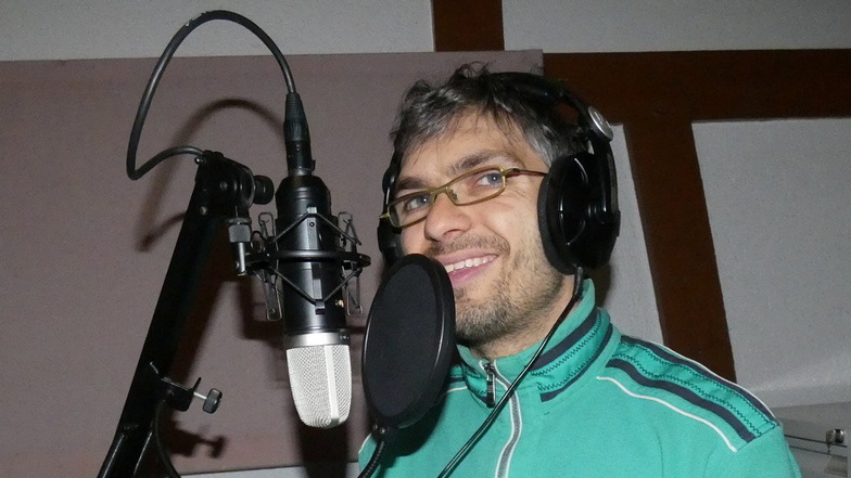 Mit dem Malschwitzer Dorfradio verwirklicht Lucian Kaulfürst ein Ziel, das er seit Beginn seiner Tätigkeit als sorbischer Sprachmotivator verfolgt.