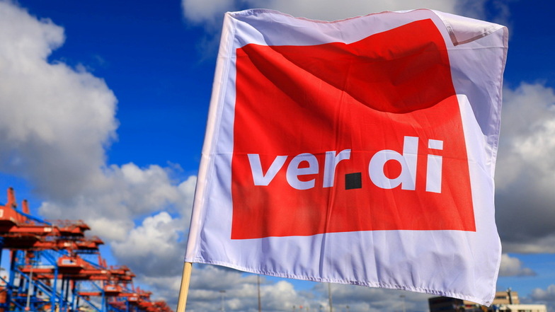 Verdi und der Deutsche Beamtenbund (dbb) fordern 10,5 Prozent mehr Lohn und Gehalt für die Beschäftigten bei einer Laufzeit von zwölf Monaten.