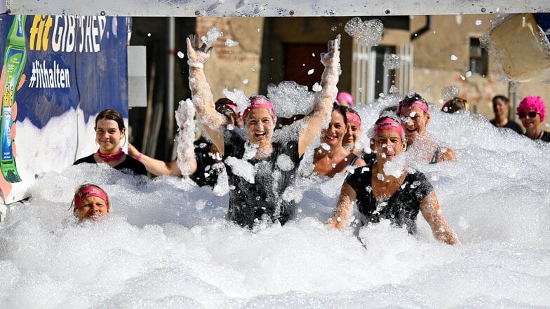 Die größte Schaumparty von Dresden: Der Muddy Angel Run