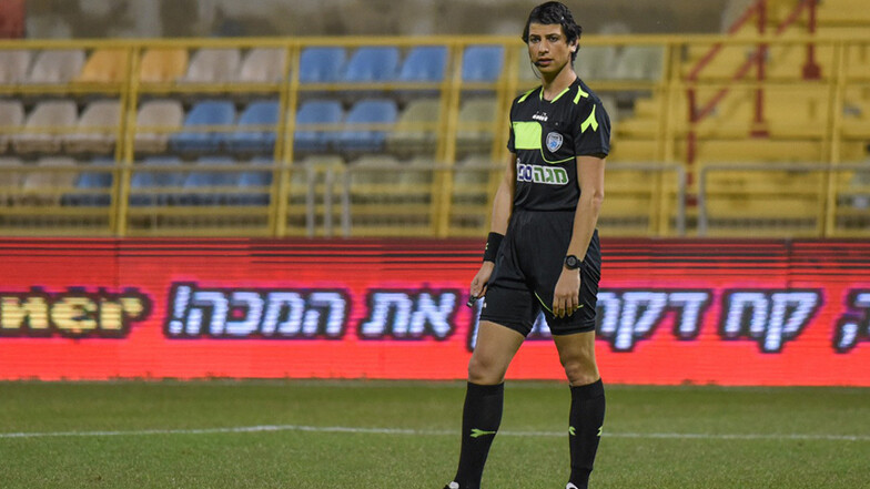 Schiedsrichterin Sapir Berman hat in Israel die volle Unterstützung.