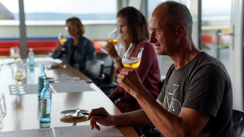 "Bin ein Dursttrinker": Für Steffen Müncheberg (54) aus Dresden muss es deshalb nicht immer ein Bier mit Alkohol sein.