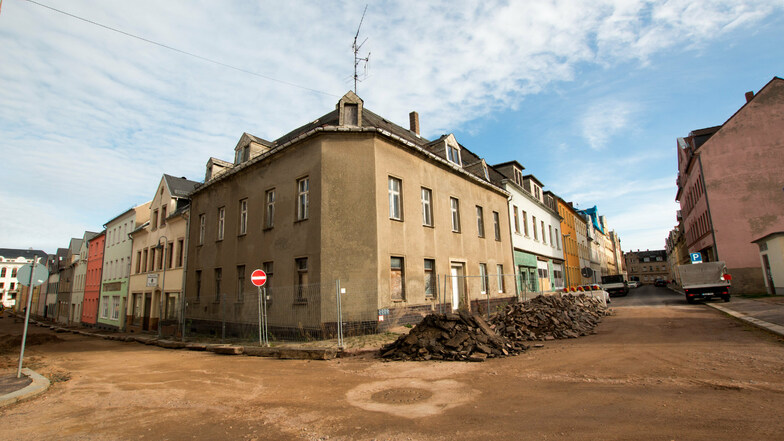 Das Haus an der Goethestraße 18 in Hartha soll abgerissen werden. Es ist Gefahr in Verzug.