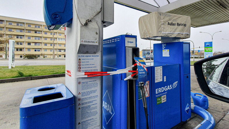 Der Konzern Aral hat bereits vor zwei Jahren in Bautzen eine Erdgas-Tankstelle geschlossen. Nach einem halben Jahr Pause machte sie wieder auf. Jetzt macht eine weitere CNG-Tankstelle in Sachsen dicht.
