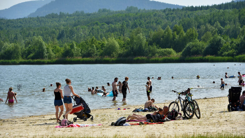 Viel Trubel herrschte am Sonnabend bei schönstem Badewetter am Olbersdorfer See.