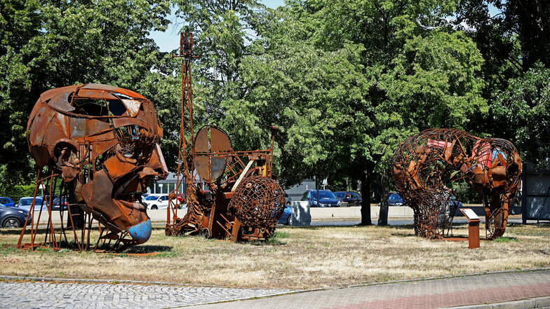 Diese Skulpturen an der Lauchhammerstraße entstanden beim ersten Metallbildhauer-Symposium in Riesa. Nun ist die zweite Auflage geplant.