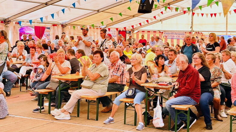 Ein volles Festzelt war bei allen Veranstaltungen über das gesamte Wochenende garantiert.