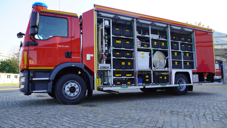 Das neue Fahrzeug der Riesaer Feuerwehr ist mit moderner Technik ausgestattet.