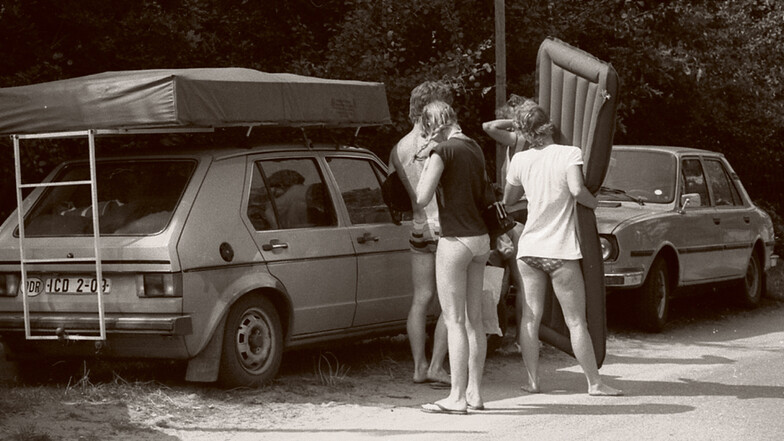 Der VW Golf des Motorjournalisten Klaus Zwingenberger (l.). Bis 1989 blieb der Wagen in Familienbesitz.
