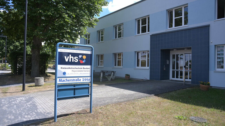 Die Stadt Kamenz bietet der Freien Alternativschule Räume im Gebäude der Volkshochschule an der Macherstraße an. Der Verein hält sie für ungeeignet.