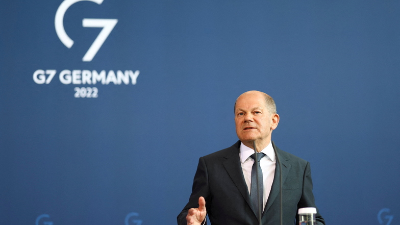 Bundeskanzler Olaf Scholz (SPD) hat der Ukraine zugesagt, direkte Rüstungslieferungen der deutschen Industrie zu finanzieren.