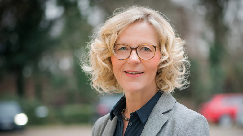 Regina Kraushaar, Präsidentin der Landesdirektion Sachsen, ist zu Gast im Podcast "Thema in Sachsen".