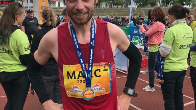 Marc Schulze gewann den Halbmarathon.
