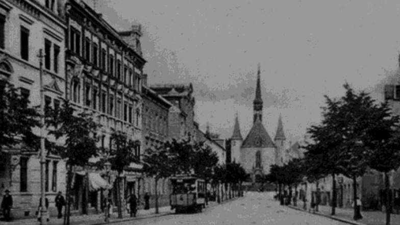 Diese säumten noch 1905 die Äußere Weberstraße.
