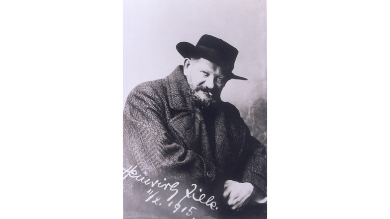 Am 9. August 1929 starb Heinrich Zille alias Pinselheinrich. Der Heimatverein Radeburg organisiert aus diesem Anlass einen Stadtrundgang.