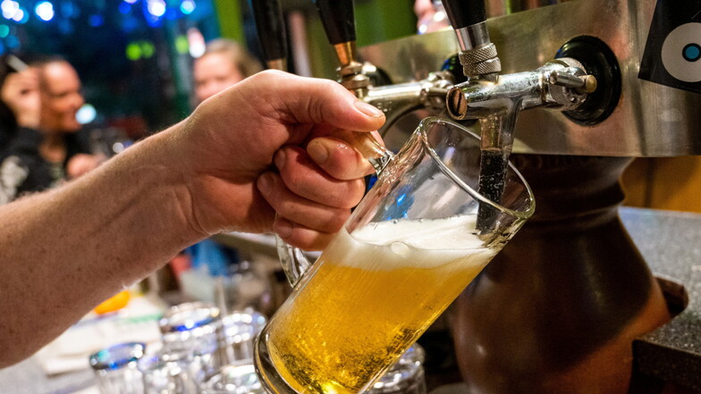 Ein Chemnitzer hat die deutschen Biersommelier-Meisterschaft gewonnen und fährt nun zur WM.