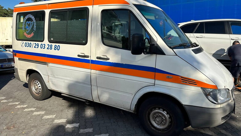 Bischofswerda: Ukraine-Netzwerk schickt Krankenwagen in Kriegsgebiet