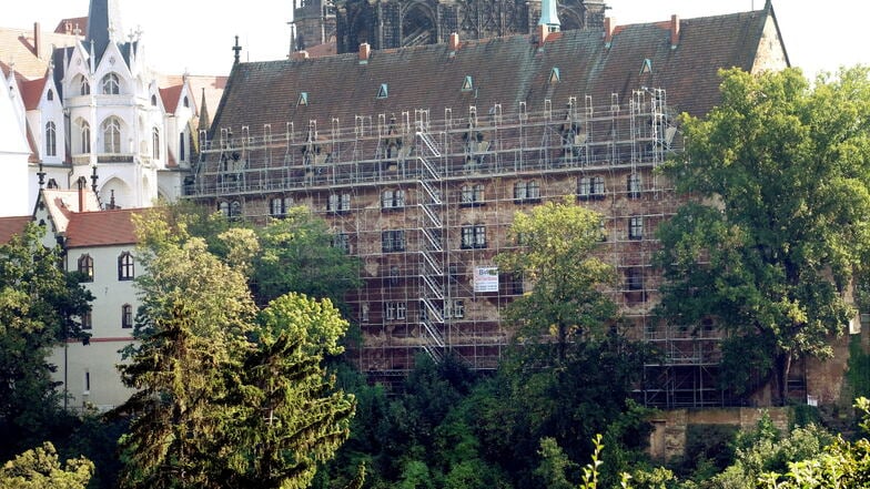 Eingerüstet zeigt sich das Kornhaus seit einigen Tagen.