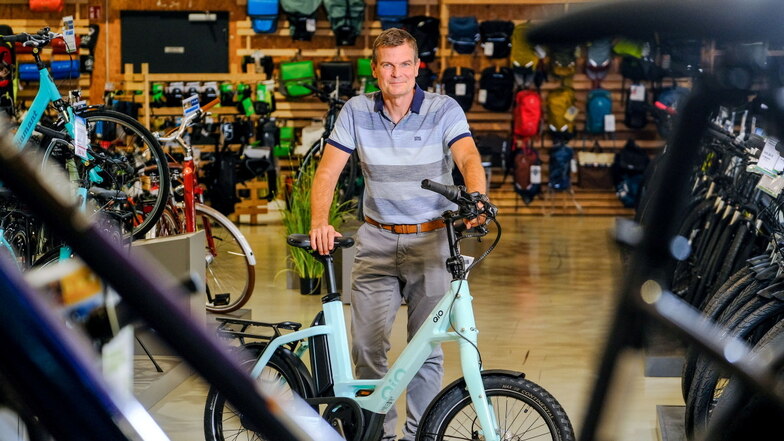 Torsten Lenz ist neuer Geschäftsführer der Fahrrad-Kette. Der 56-Jährige war lange Zeit in der Automobilindustrie tätig und betreut jetzt fünf Filialen, darunter zwei der Fahrrad-Kette in Coswig sowie Riesa und drei Cube-Stores.