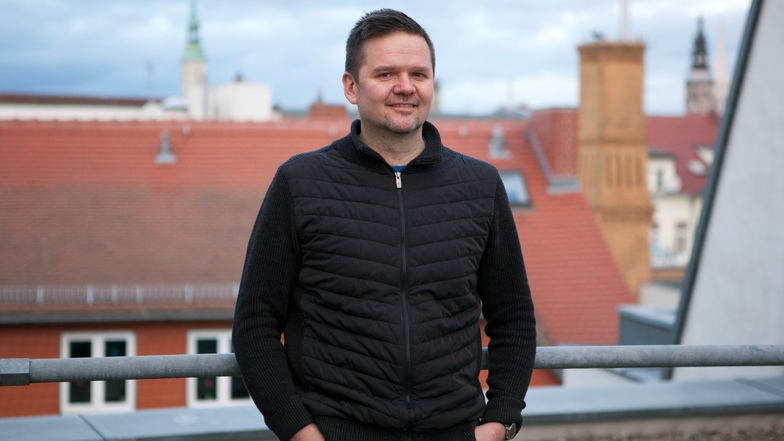 Sebastian Kubasch war bis November 2019 Sachgebietsleiter Familie & Soziales bei der Stadt Görlitz. Heute arbeitet er im Fachdienst Prävention bei der Polizeidirektion Görlitz.