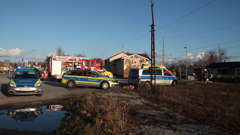 14-Jährige bei Zusammenstoß an Bahnübergang in Schwarzkollm tödlich verletzt